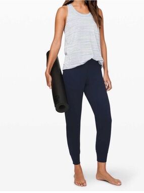 Lululemon Navy Align Joggers 12